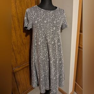 LULAROE "Carly" Black and White Patterned Midi Dress, Wmn Sz XS, NWOT!!!